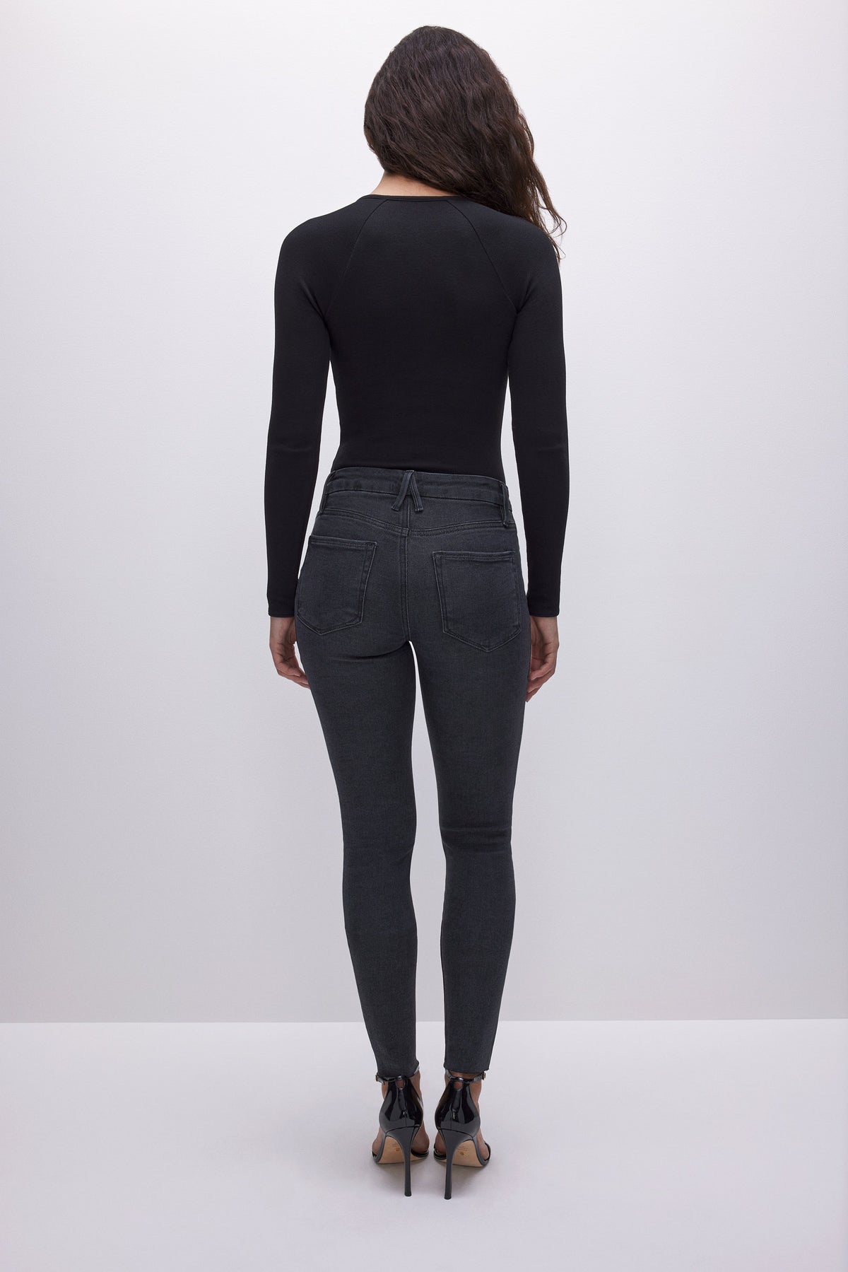 Good Legs Skinny Jeans in Black184