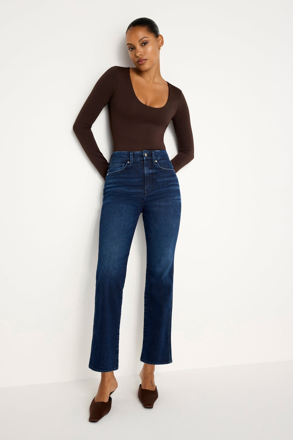 Always Fits Good Curve Straight Jeans in Indigo707