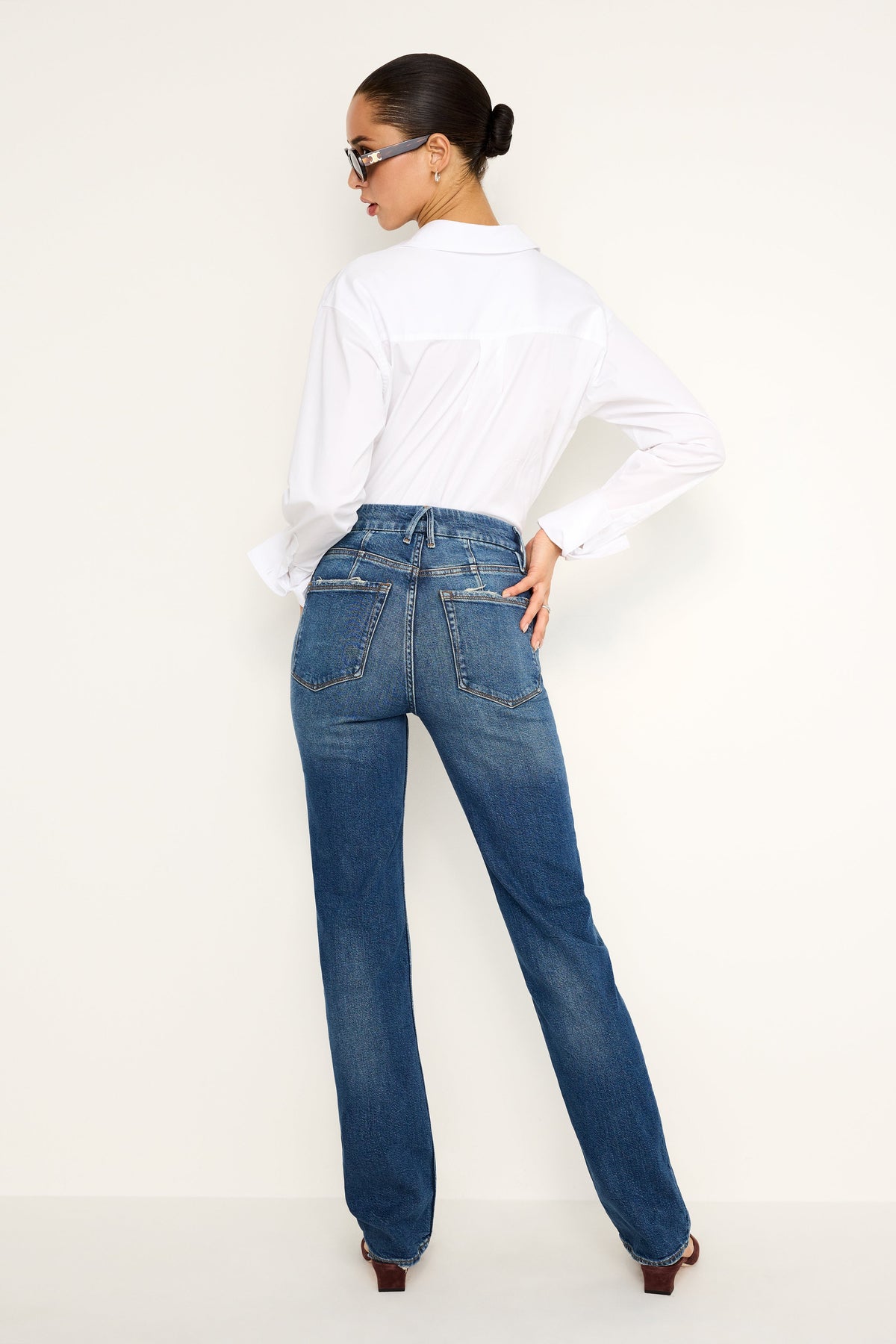Good Icon Straight Jeans in Indigo605