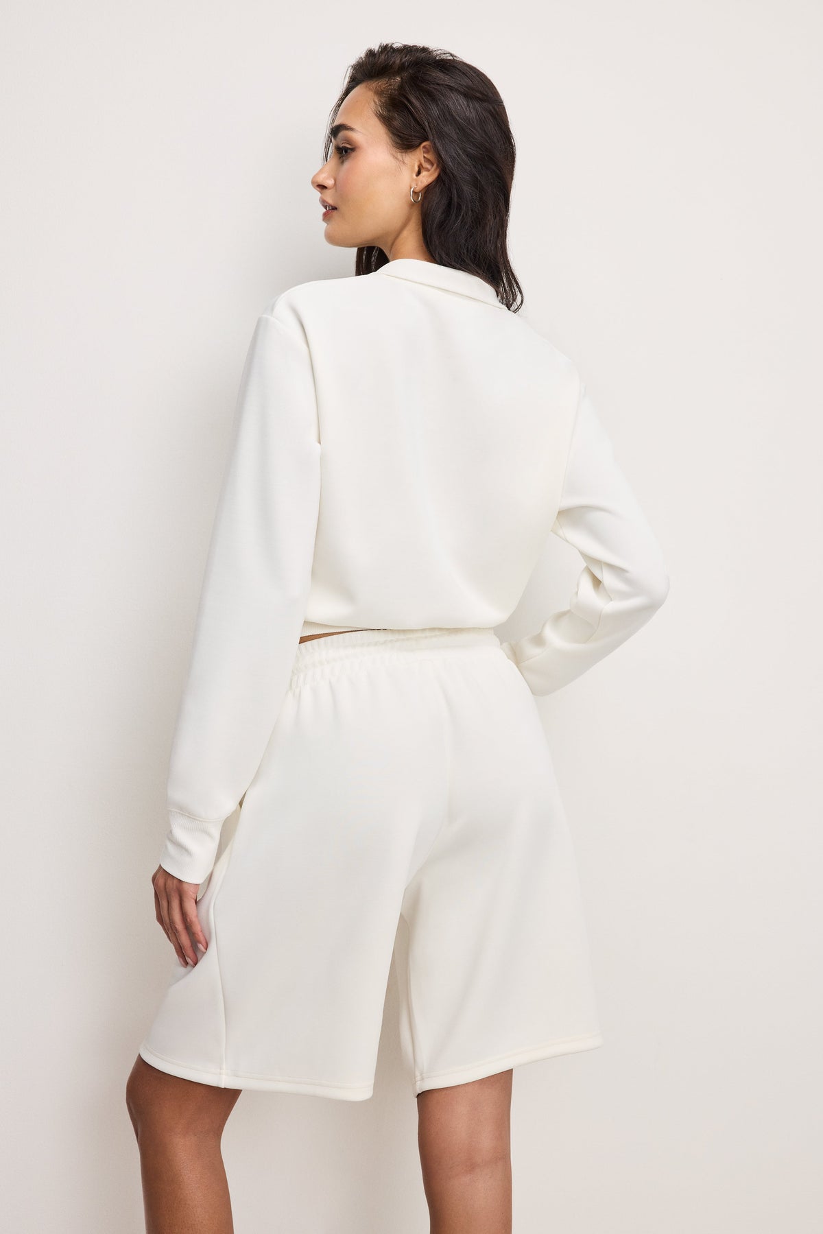 The Air Soft Half Zip Sweatshirt in Cloud White001