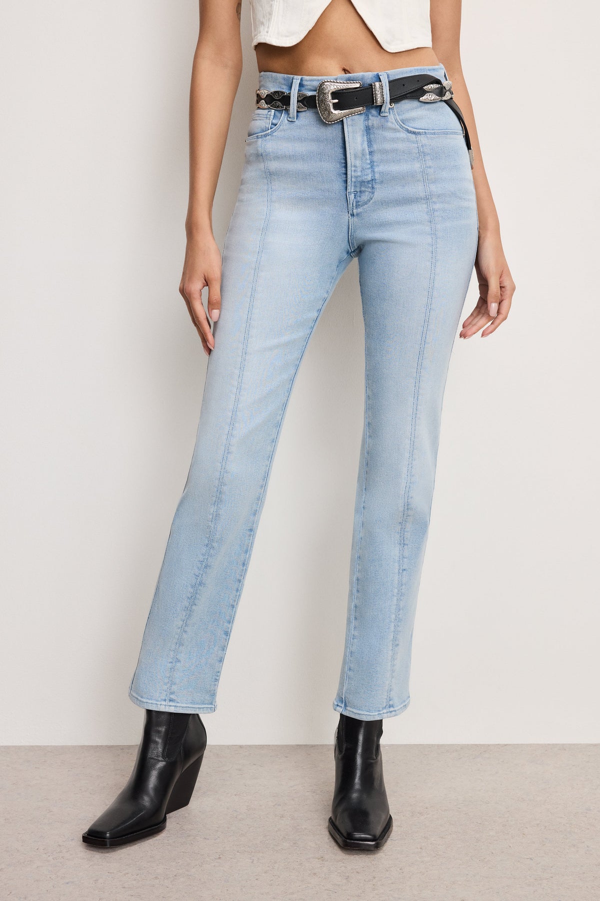 The Good Curve Straight Compression Jeans in Indigo949