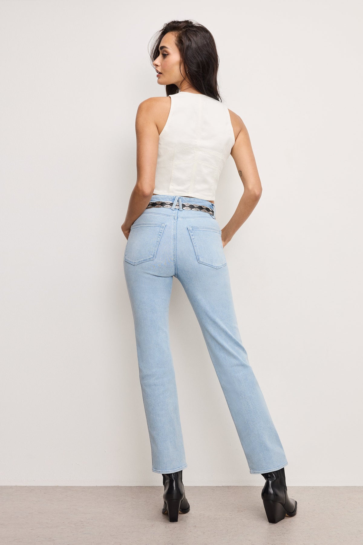 The Good Curve Straight Compression Jeans in Indigo949