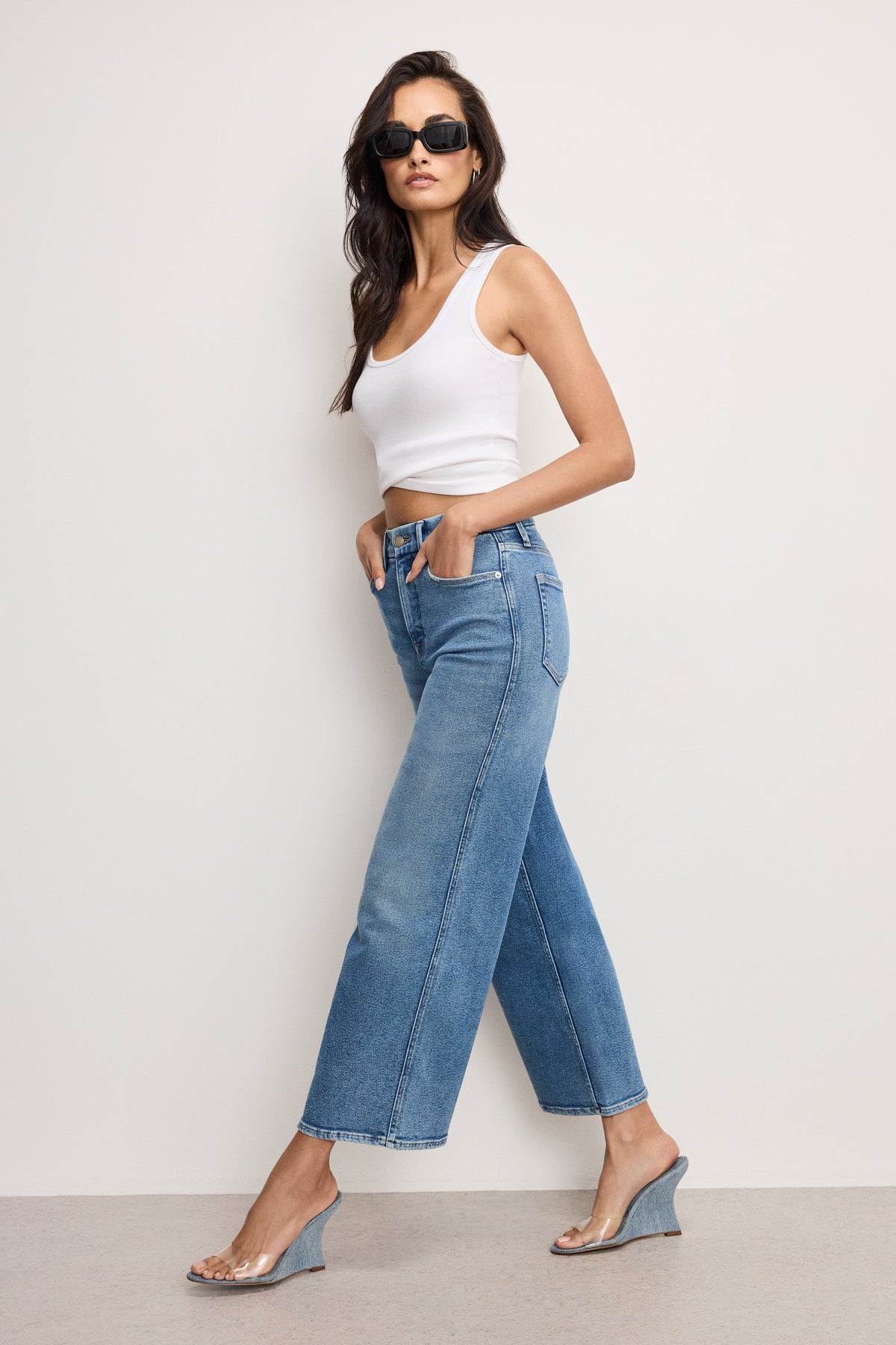 The Good Skate Wide Cropped Jeans in Blue541