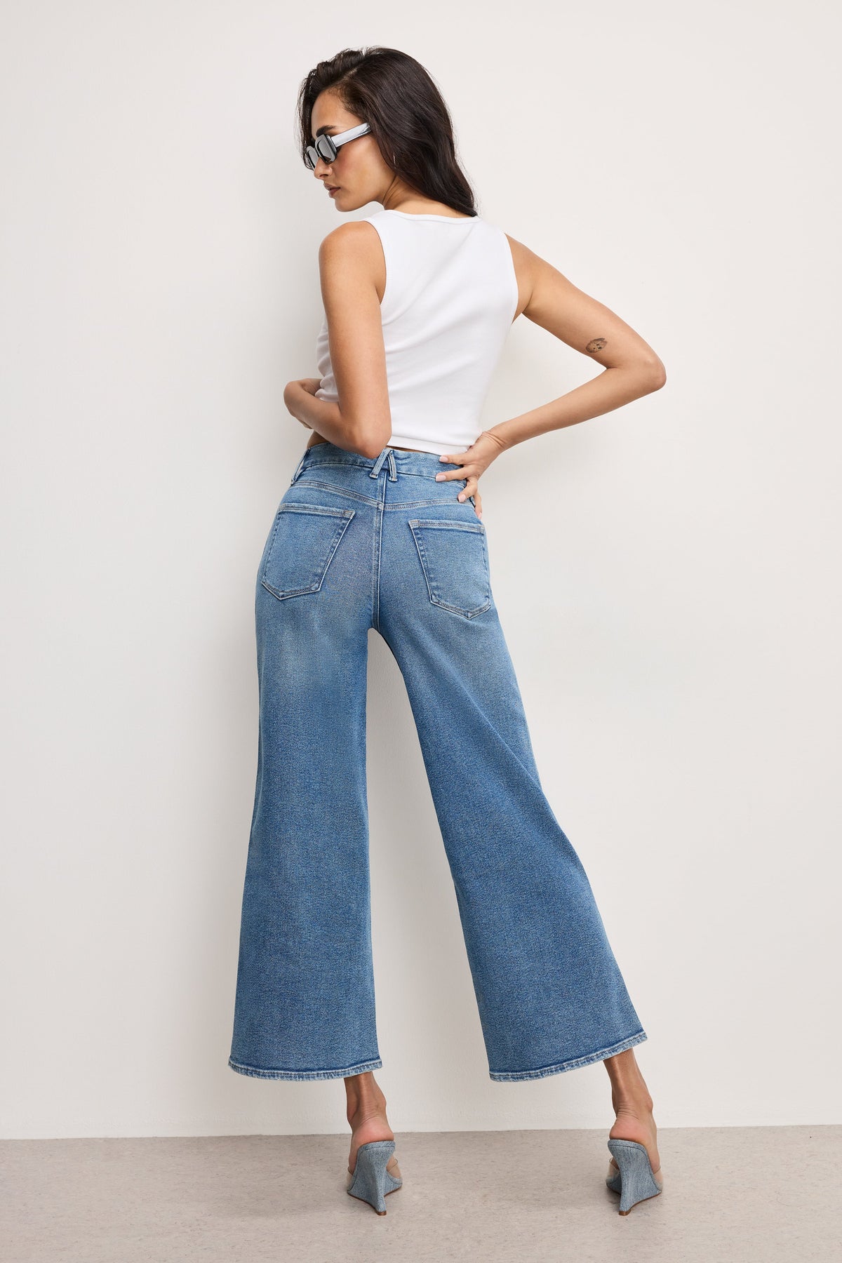 The Good Skate Wide Cropped Jeans in Blue541