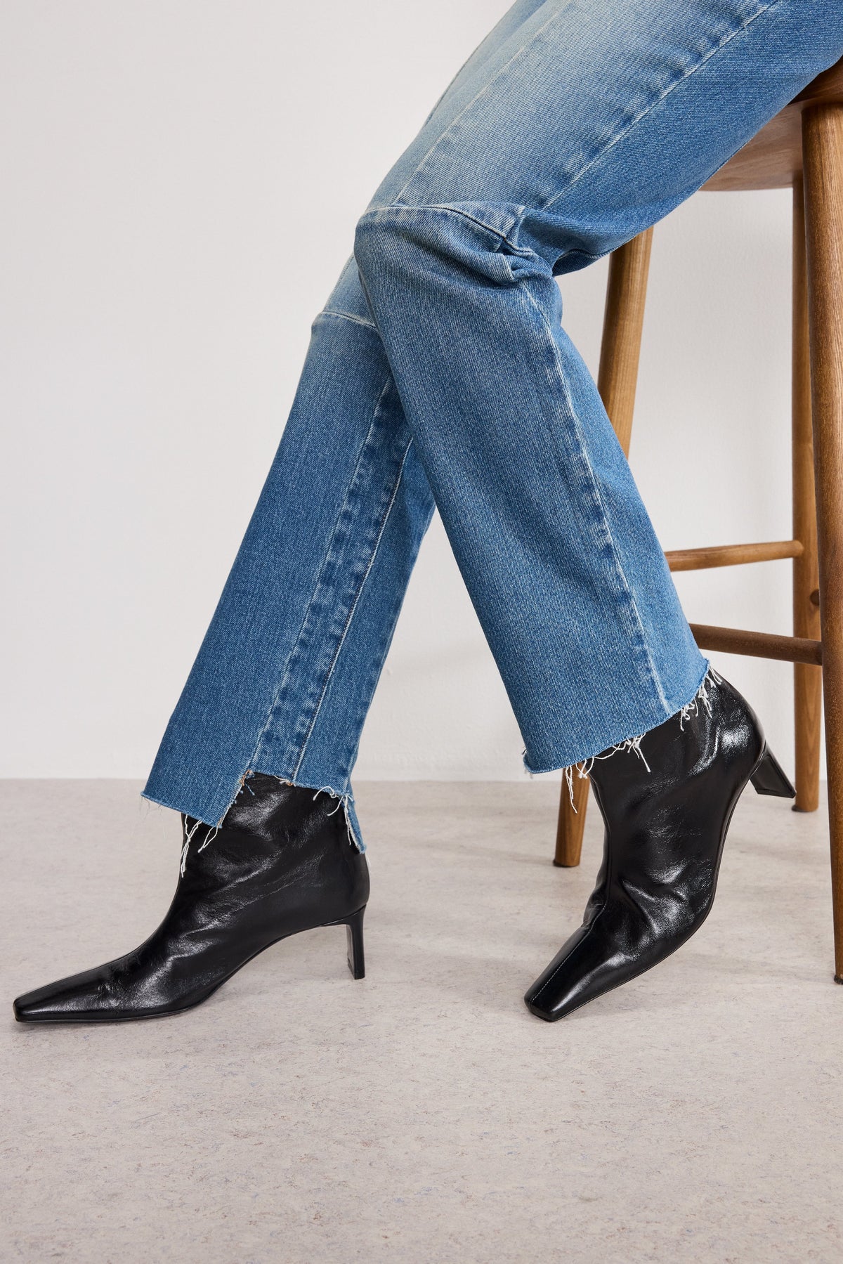 The Good Icon Straight Jeans in Indigo912