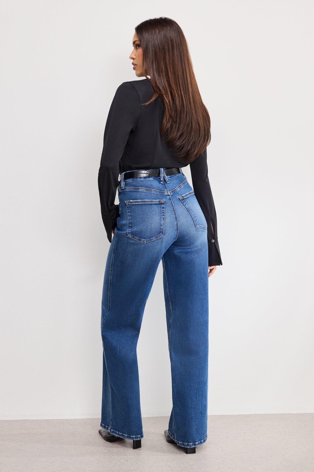 Soft Tech Good Skate Wide Leg Jeans in Indigo891