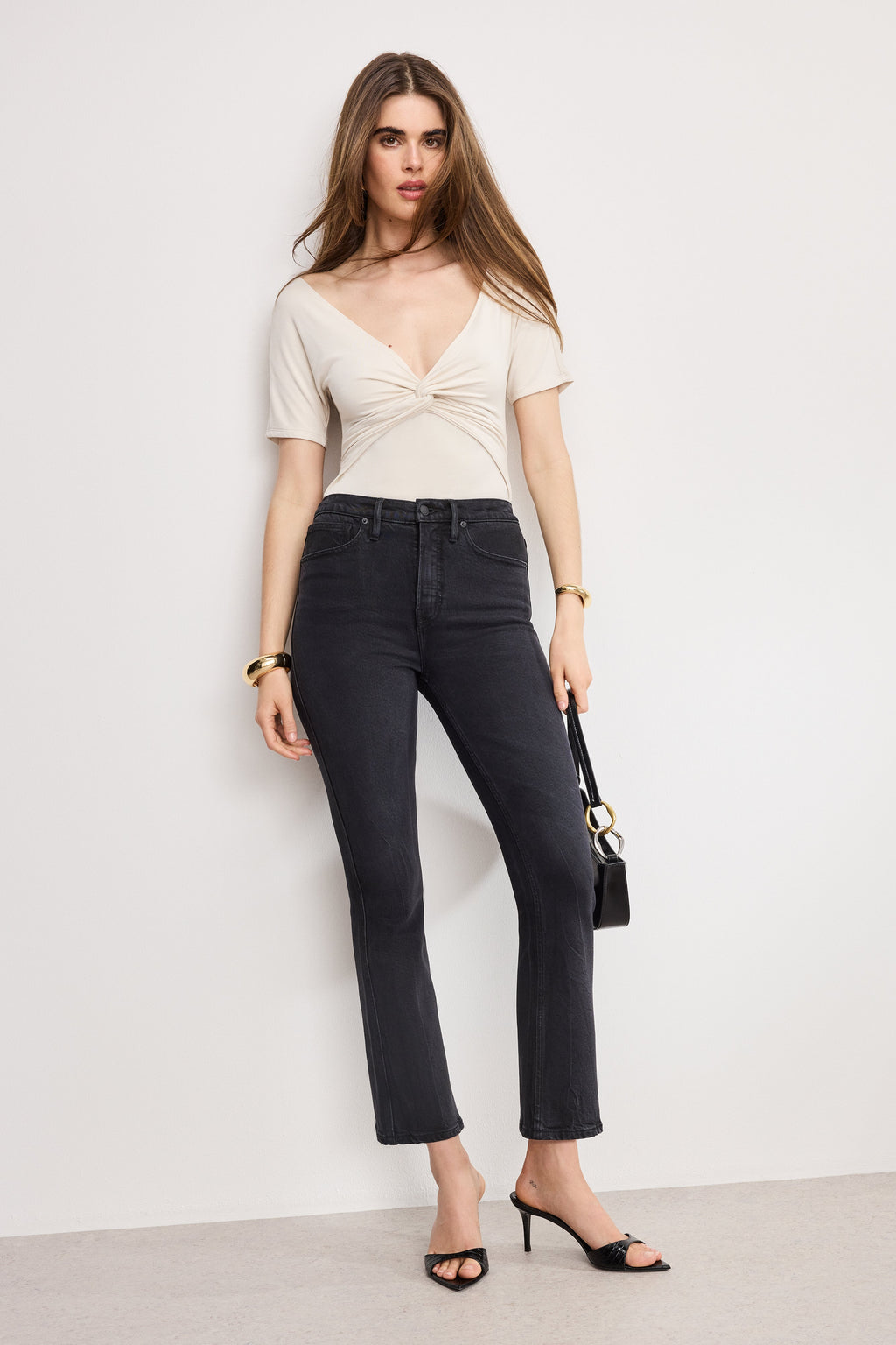 The Jersey Twist Front Bodysuit in Ecru003