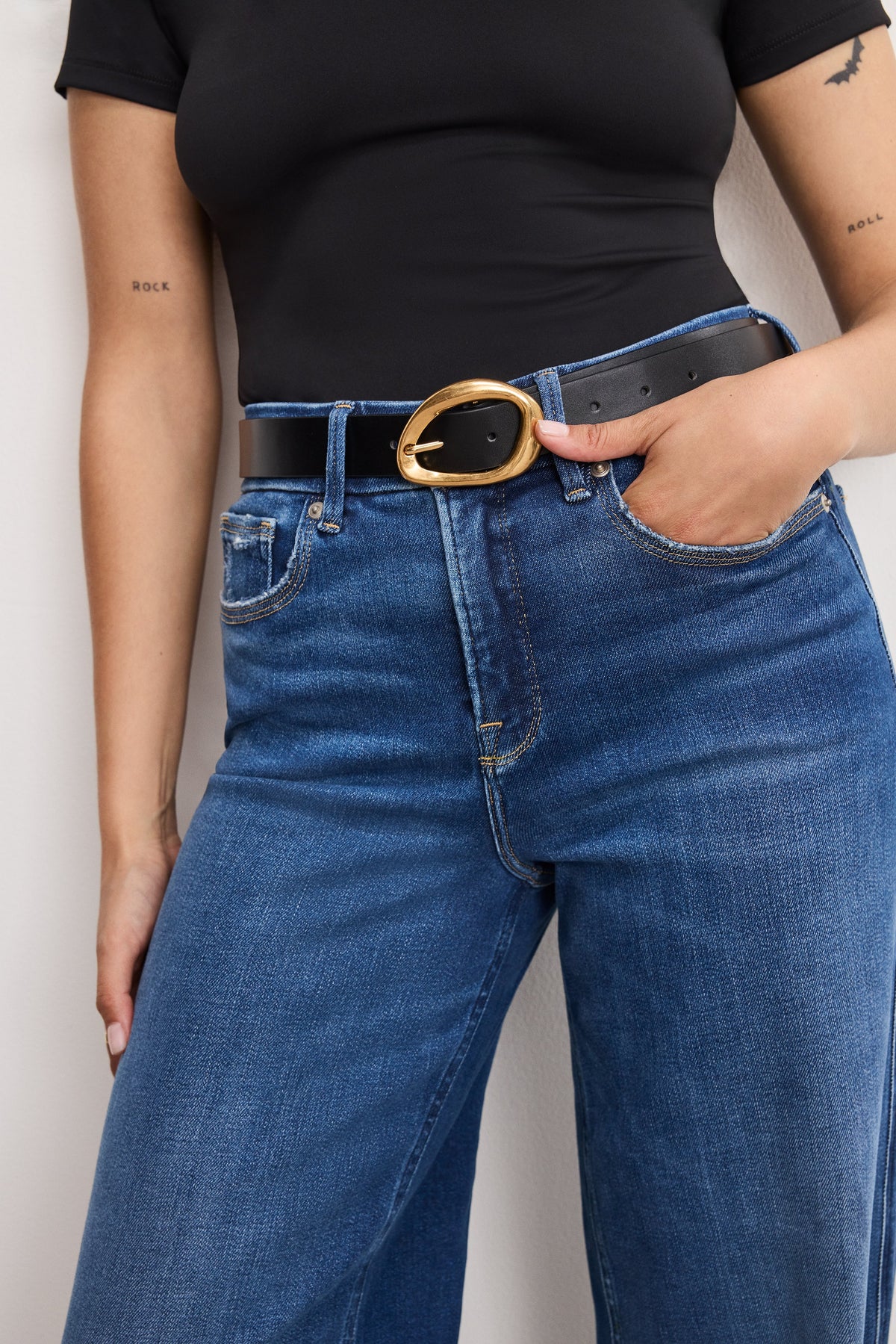 Soft Tech Good Petite Skate Wide Jeans in Indigo891