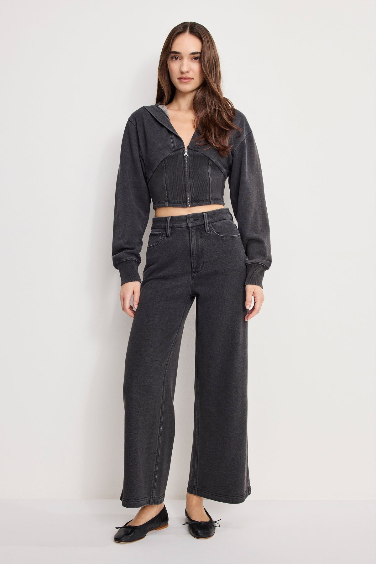 Jeanius Zip-Up Hoodie in Black430