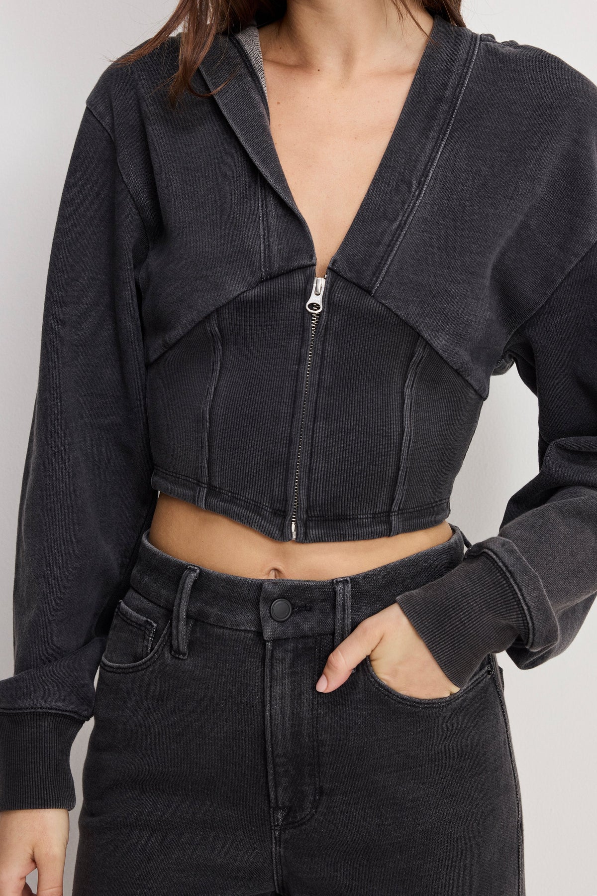 Jeanius Zip-Up Hoodie in Black430