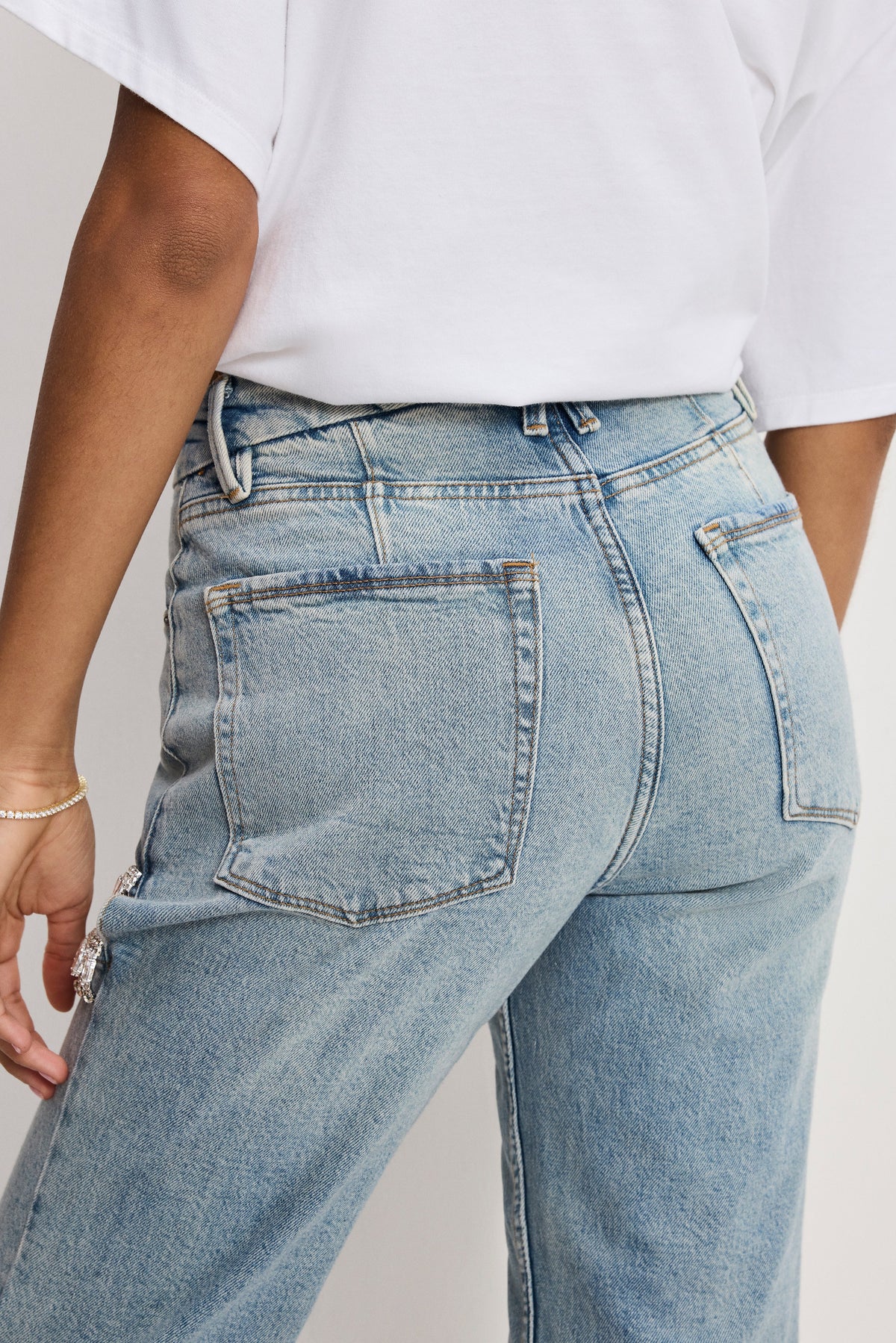 The Good Icon Straight Diamond Jeans in Indigo357