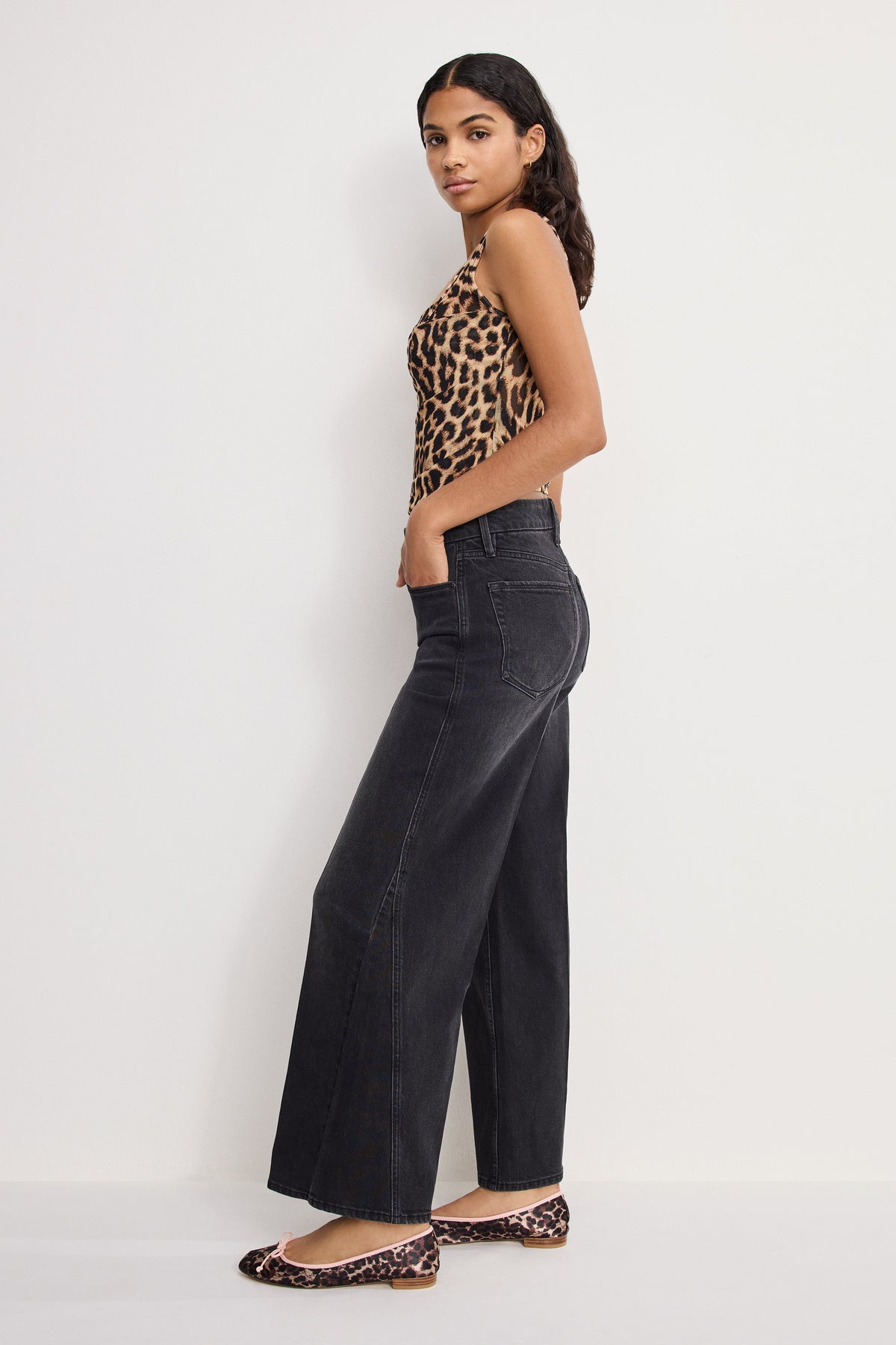 Good Skate Cropped Wide Jeans in Black407