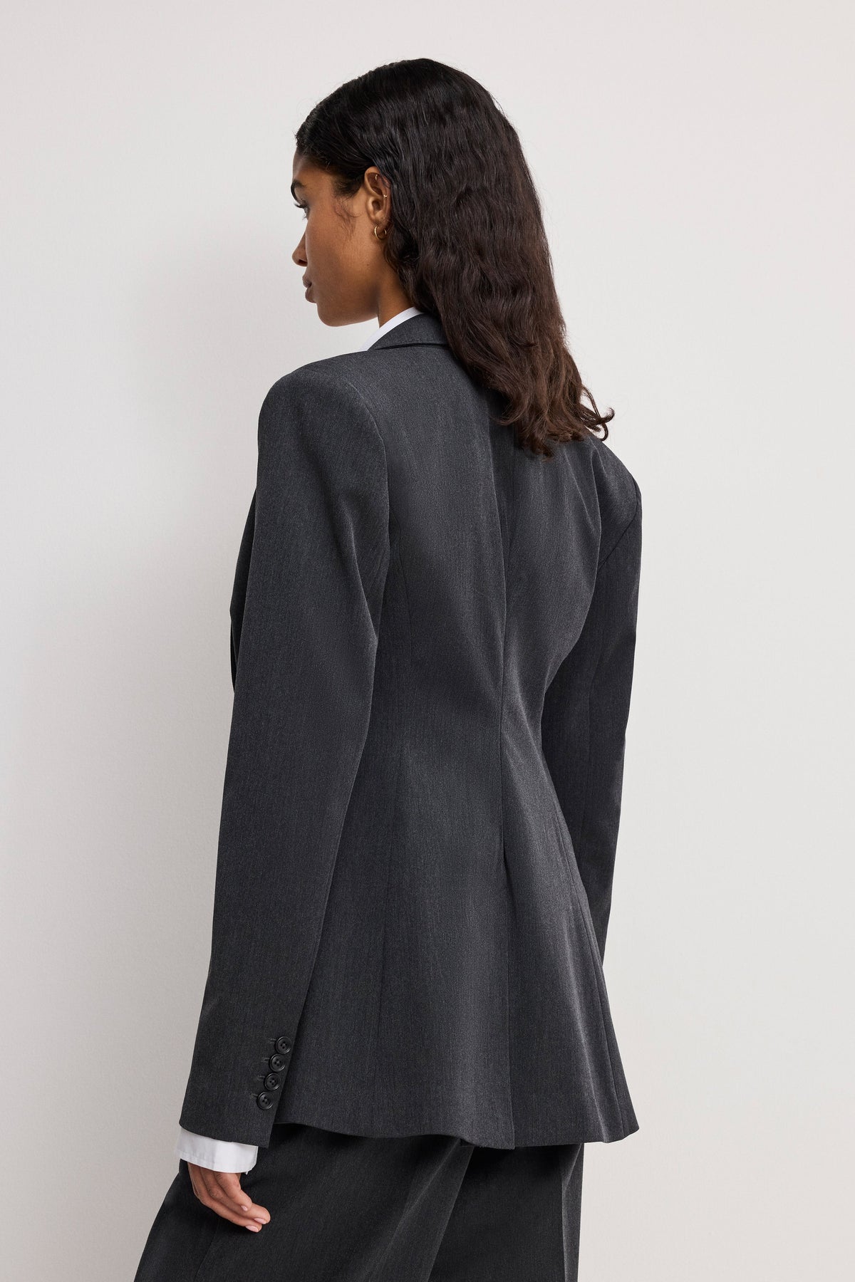 Essential Suiting Sculpted Blazer in Dark Heather Gray