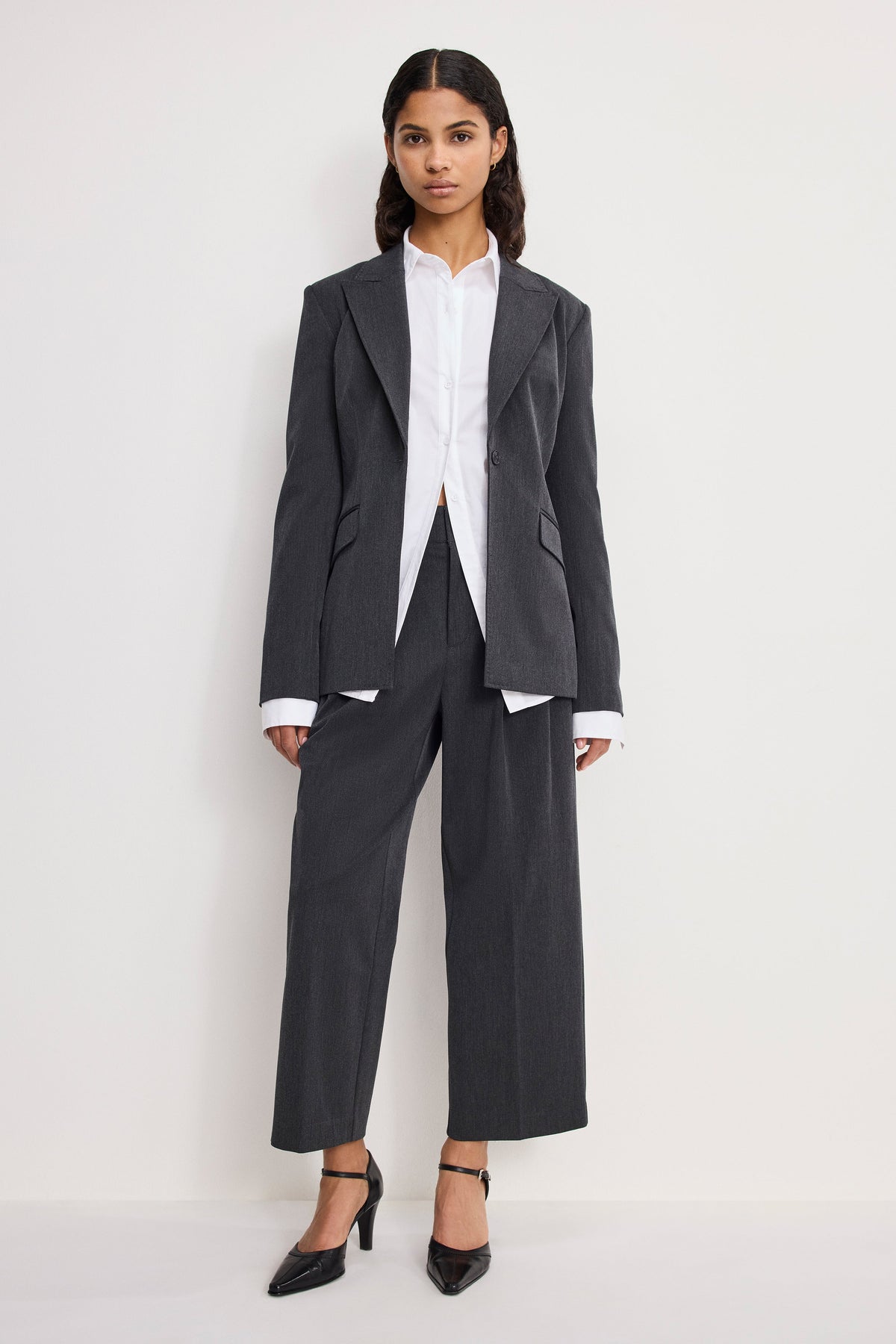 Essential Suiting Sculpted Blazer in Dark Heather Gray
