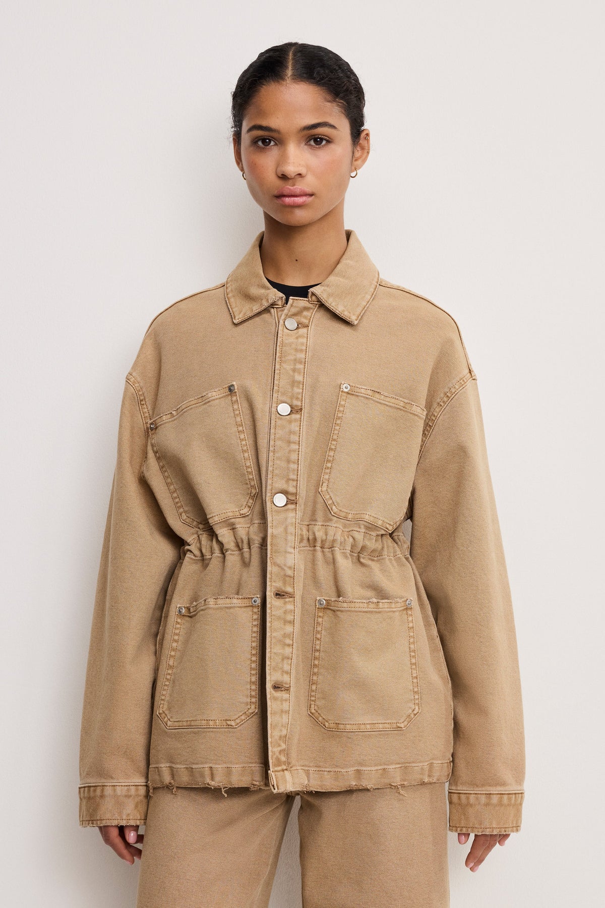 The Canvas Jacket in Good Khaki001