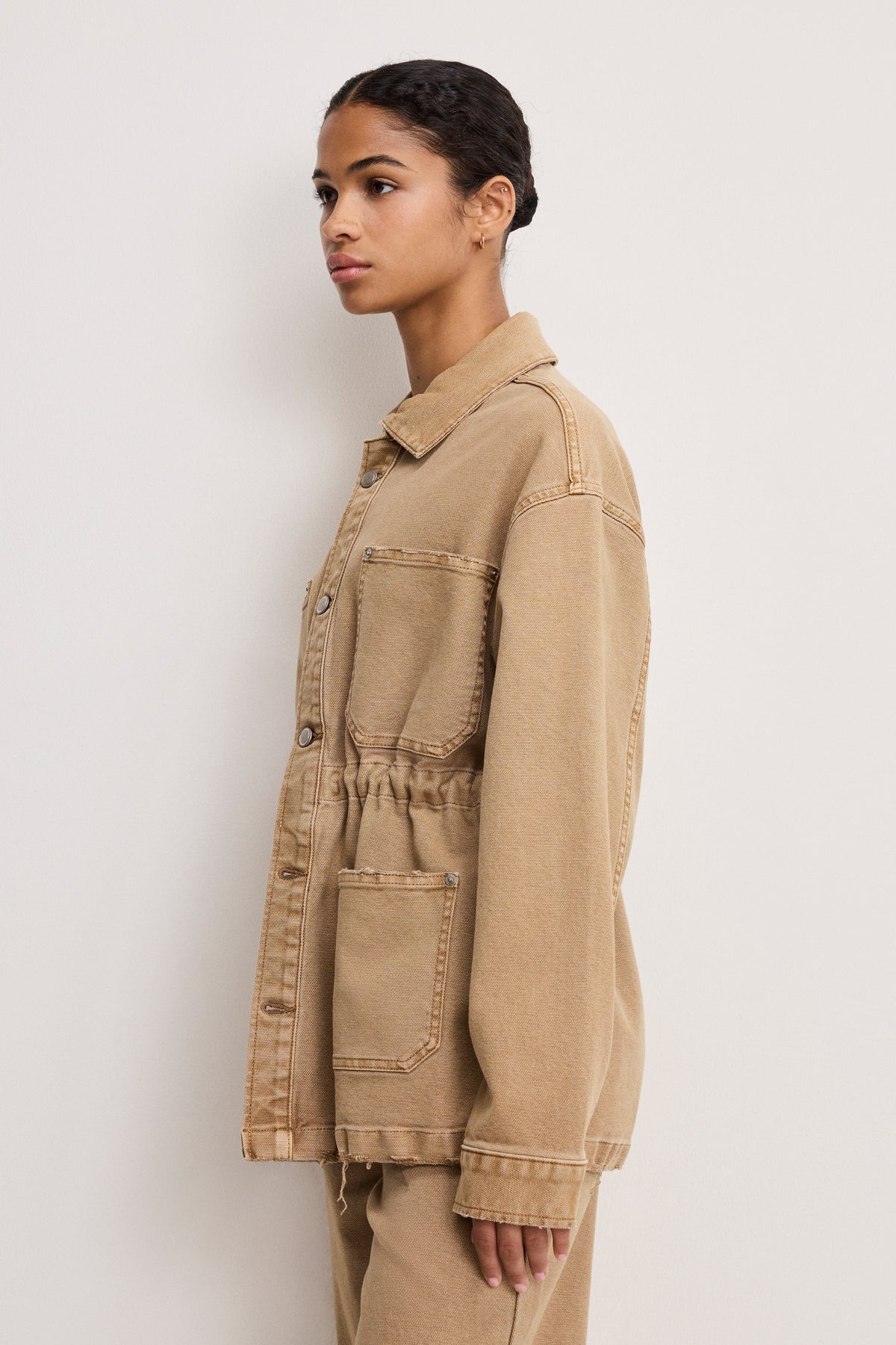 The Canvas Jacket in Good Khaki001