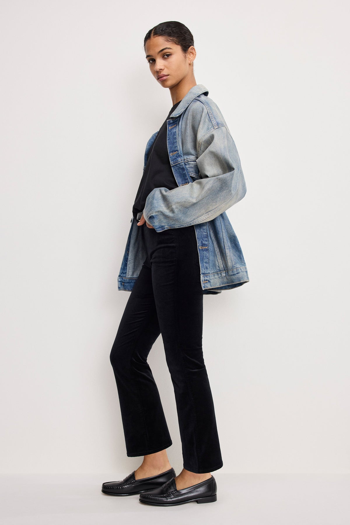 Velvet Good High-Rise Kick Flare Pants in Black001