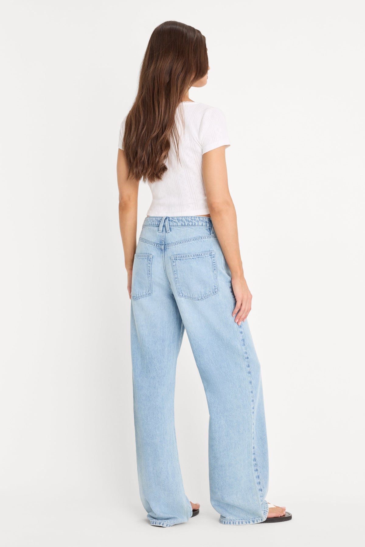 Weightless Wide Leg Jeans in Indigo1250