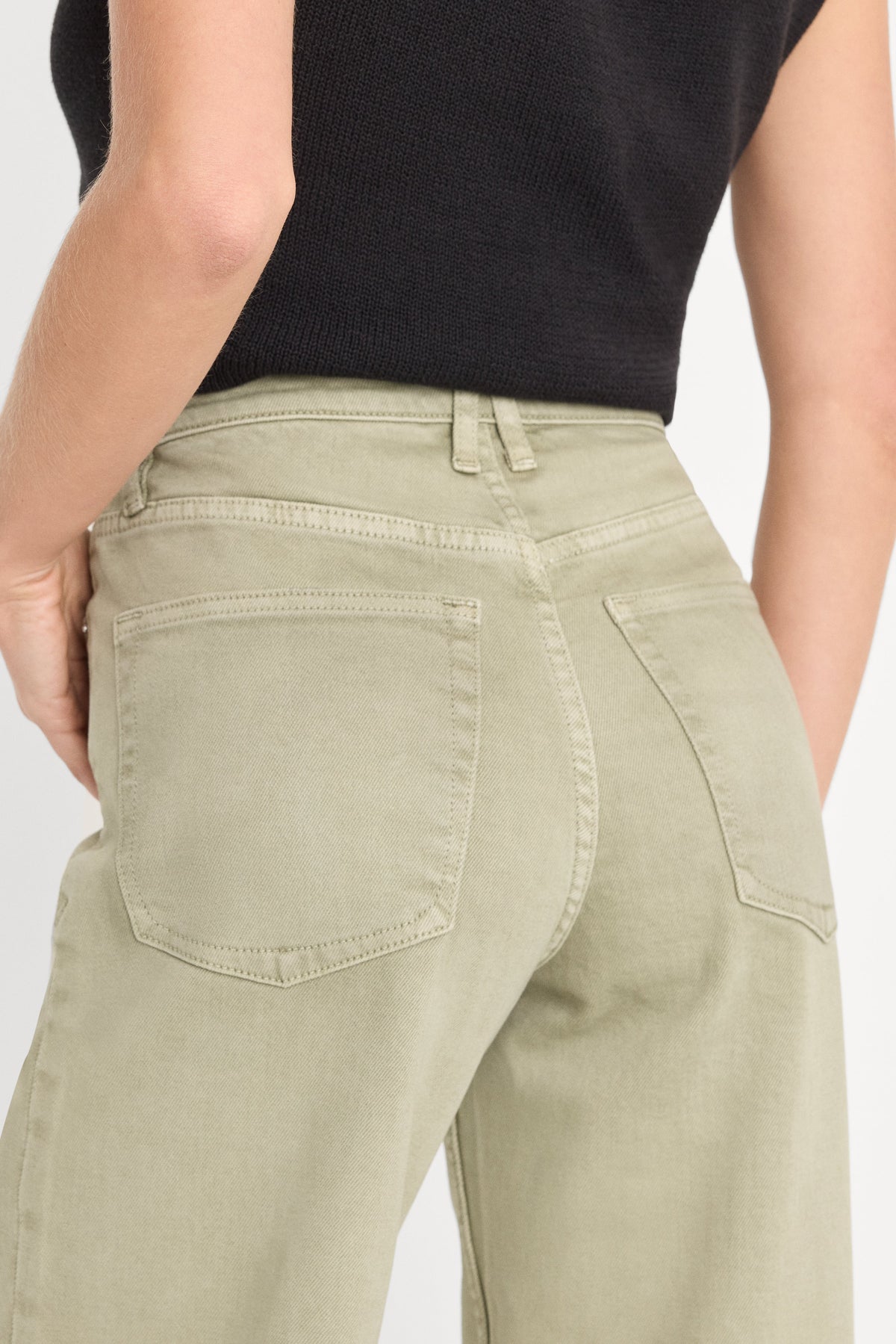 Vintage Wide Jeans in Beachgrass