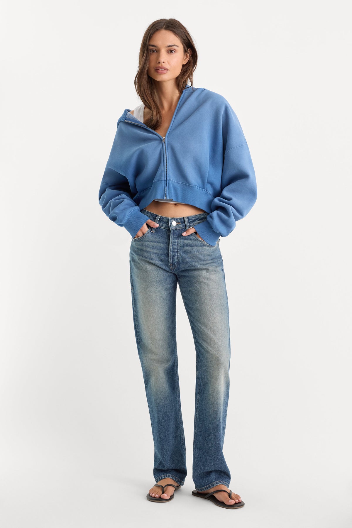 The Zip-Up Sweatshirt in Blue Drift