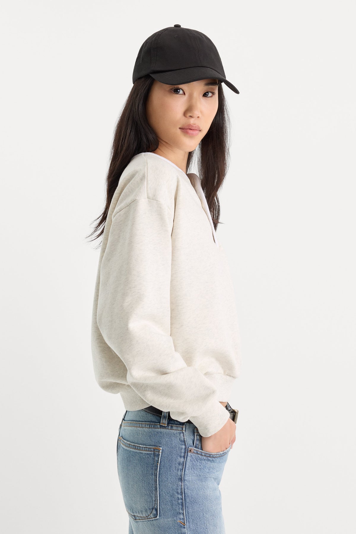 The Brushed Fleece Henley in Oatmeal