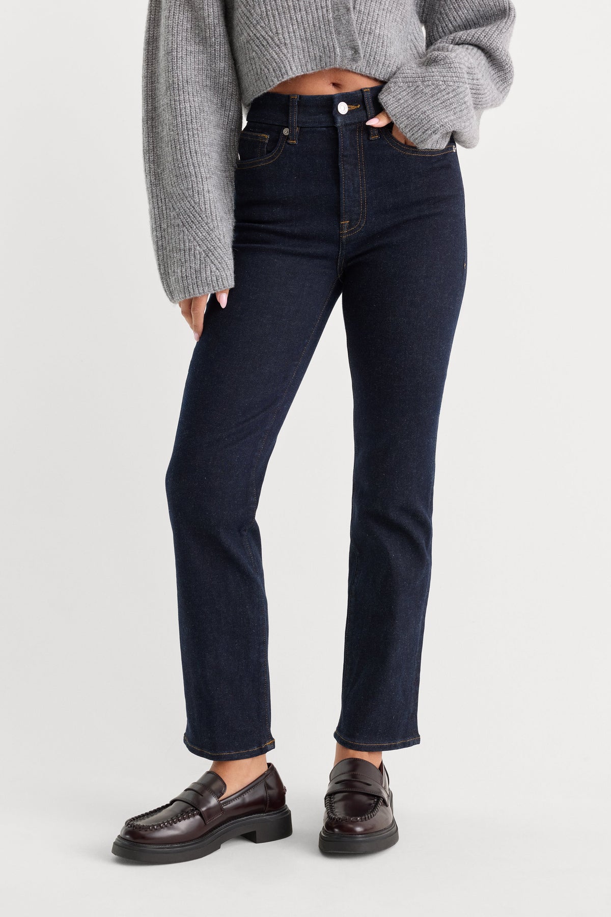 Always Fits Good Legs Straight Jeans in DenEthicBlue04