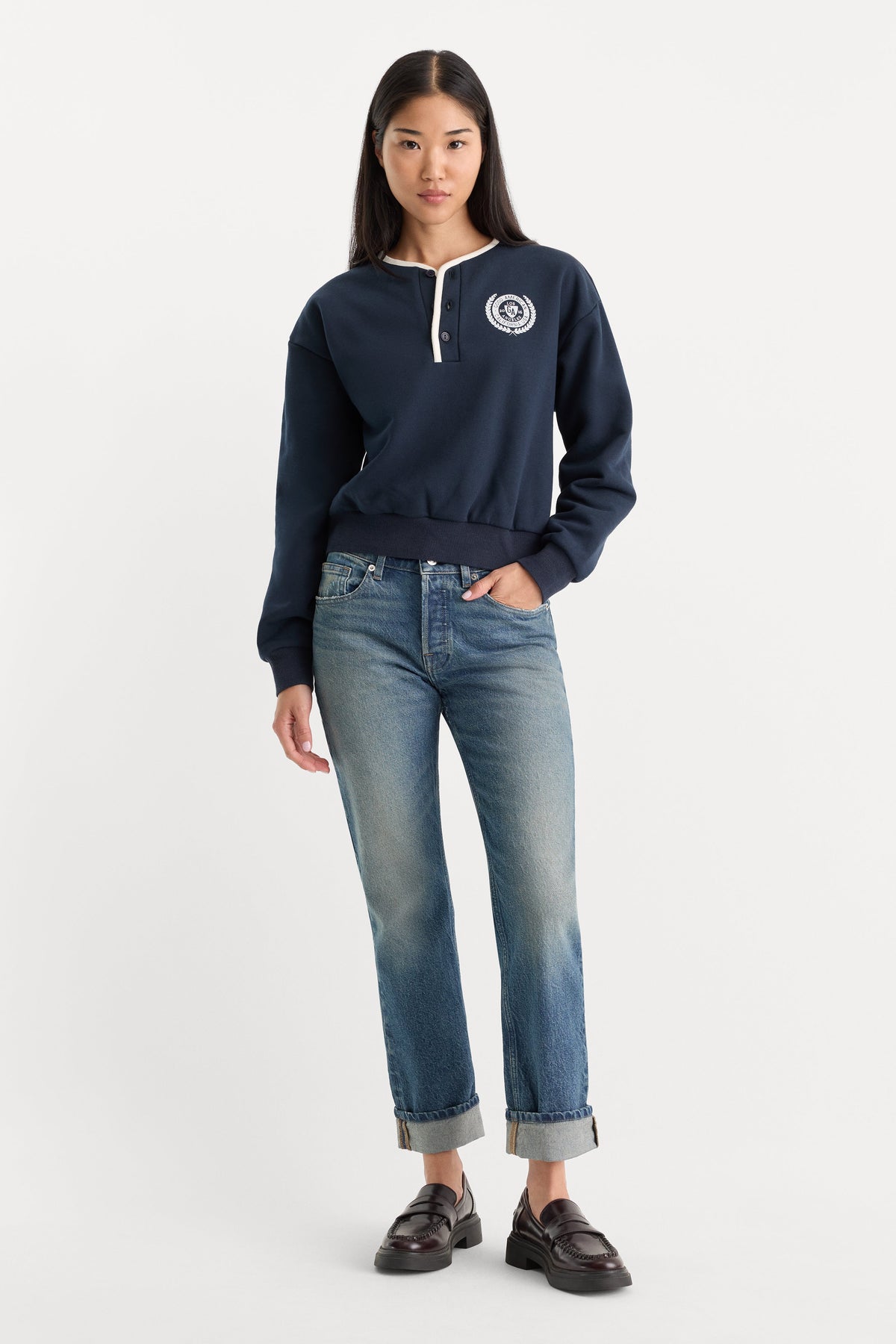 The Brushed Fleece Henley in New Navy