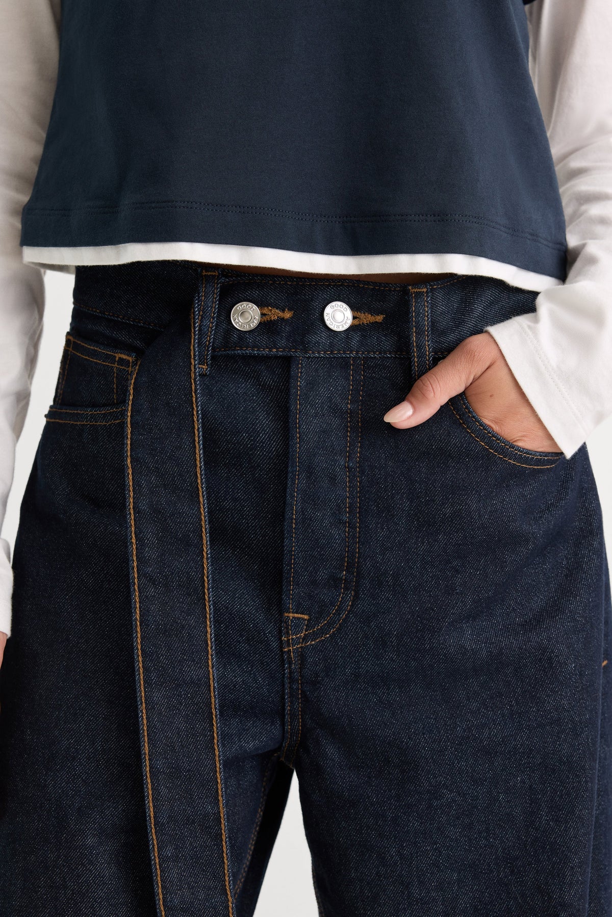 Belted Vintage Low Slung Baggy Jeans in Rinse
