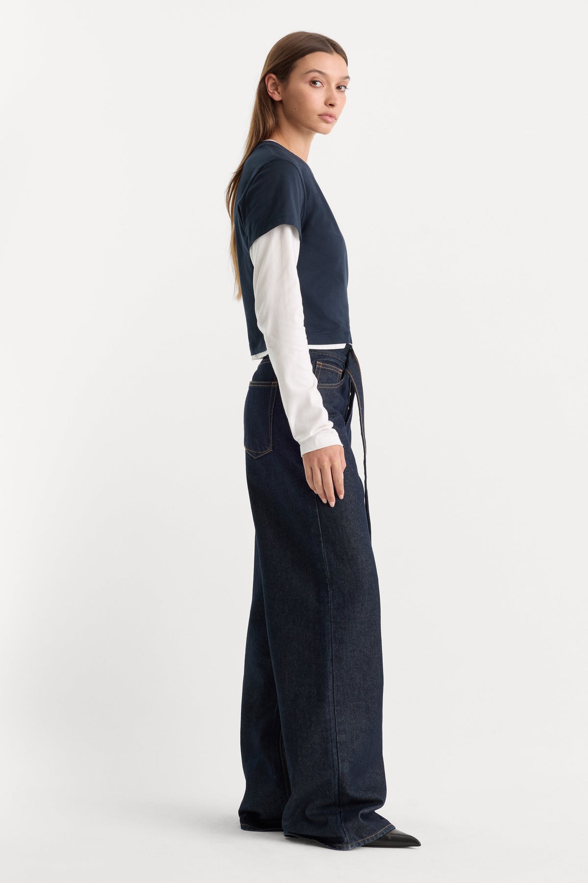Belted Vintage Low Slung Baggy Jeans in Rinse