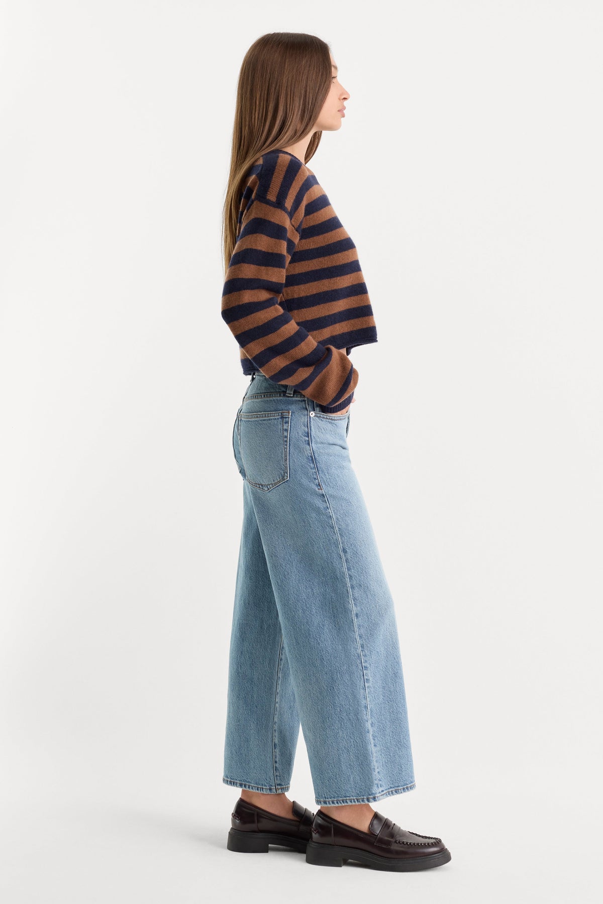 Vintage Wide Crop Jeans in Zaney