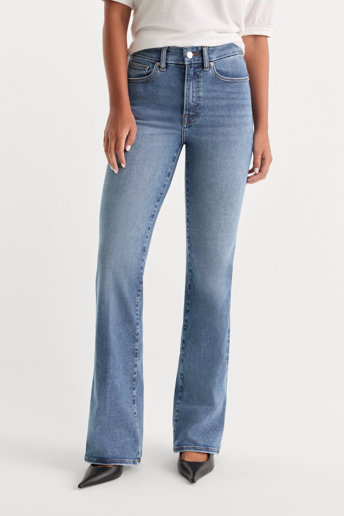 Always Fits Good Classic Bootcut Jeans in Indigo316