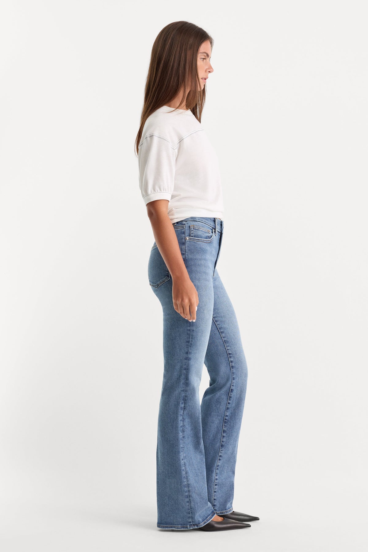 Always Fits Good Classic Bootcut Jeans in Indigo316