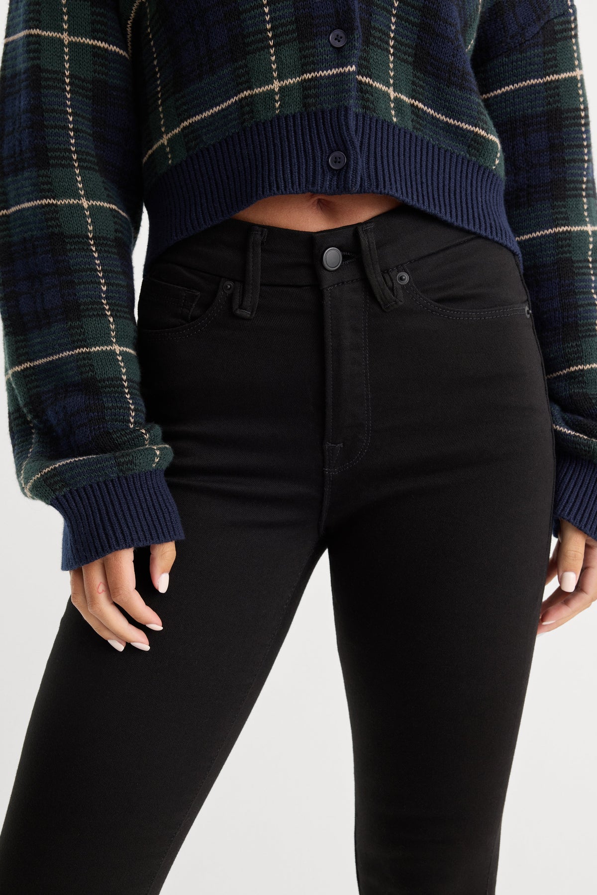 Never Fade Good Legs Skinny Jeans in Black