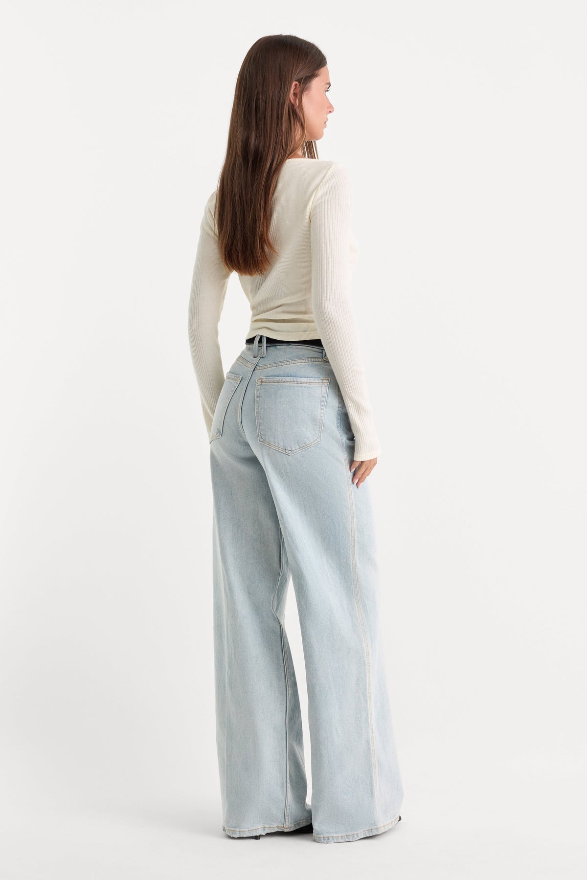 Good Skate Wide Leg Jeans in Indigo634