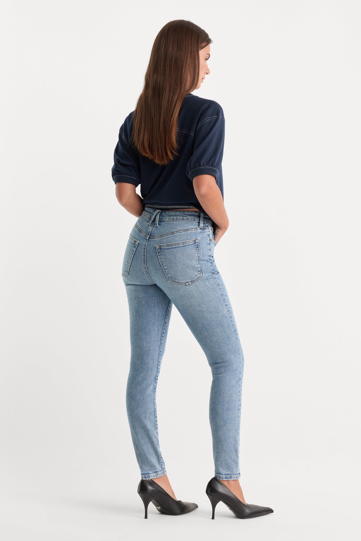Good Legs Skinny Jeans in Indigo1154