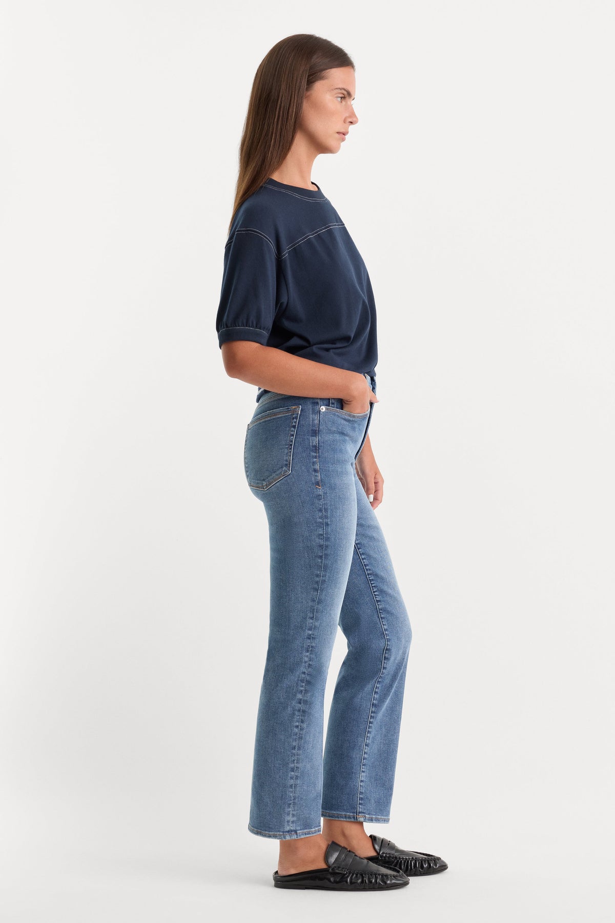 Always Fits Good Petite Straight Jeans in Indigo316