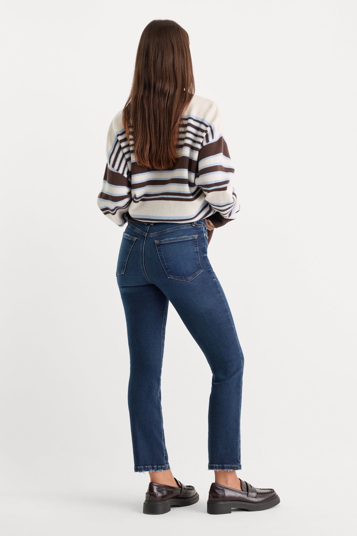 Soft Tech Good Legs Straight Jeans in Indigo511
