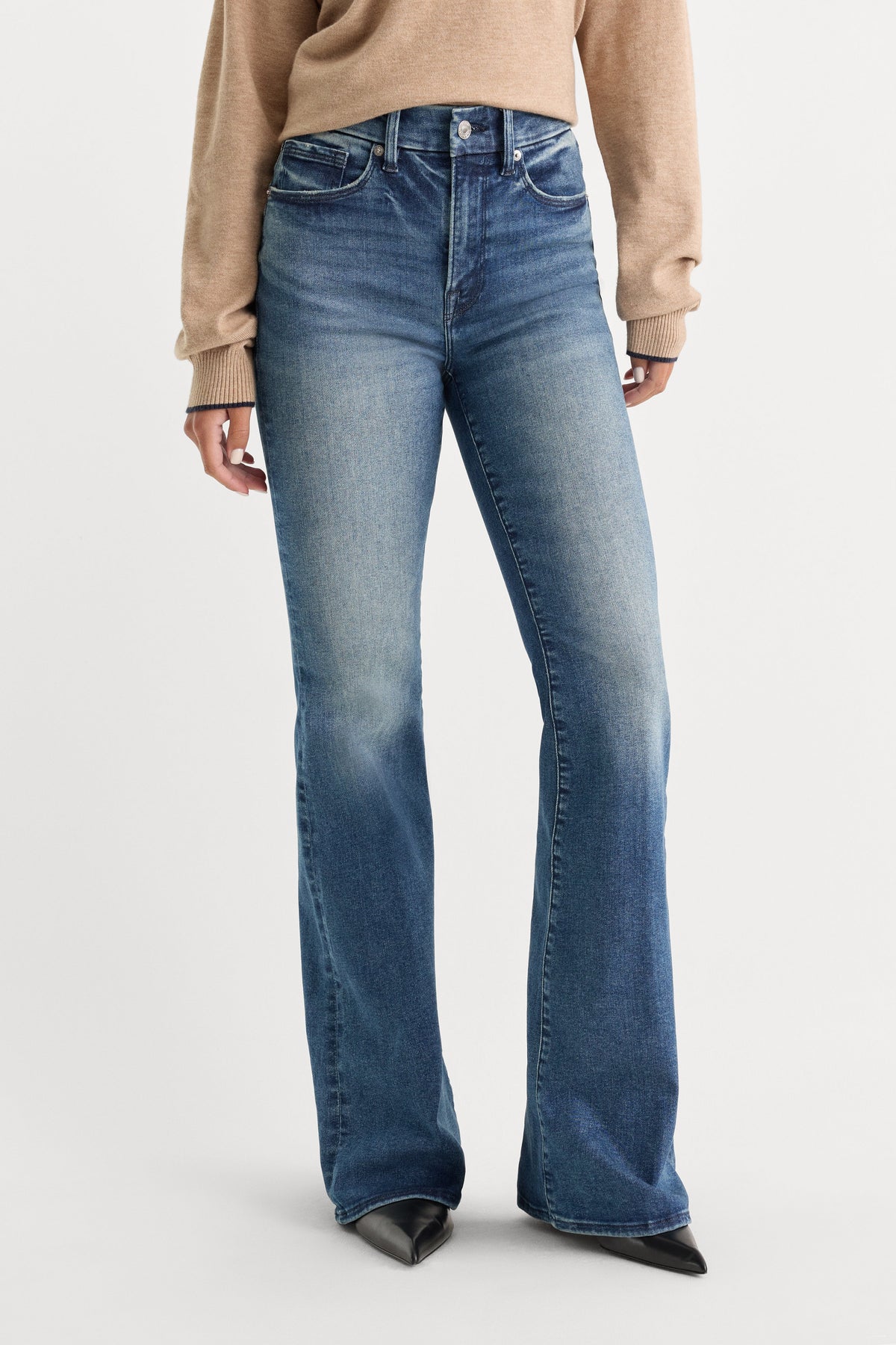 Always Fits Good Legs Flare Jeans in Indigo1071