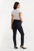 Always Fits Good Legs Skinny Jeans in Black165