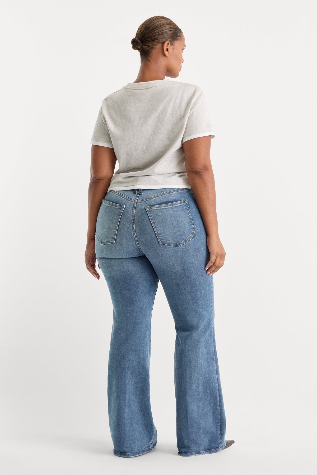 Always Fits Good Classic Bootcut Jeans in Indigo316