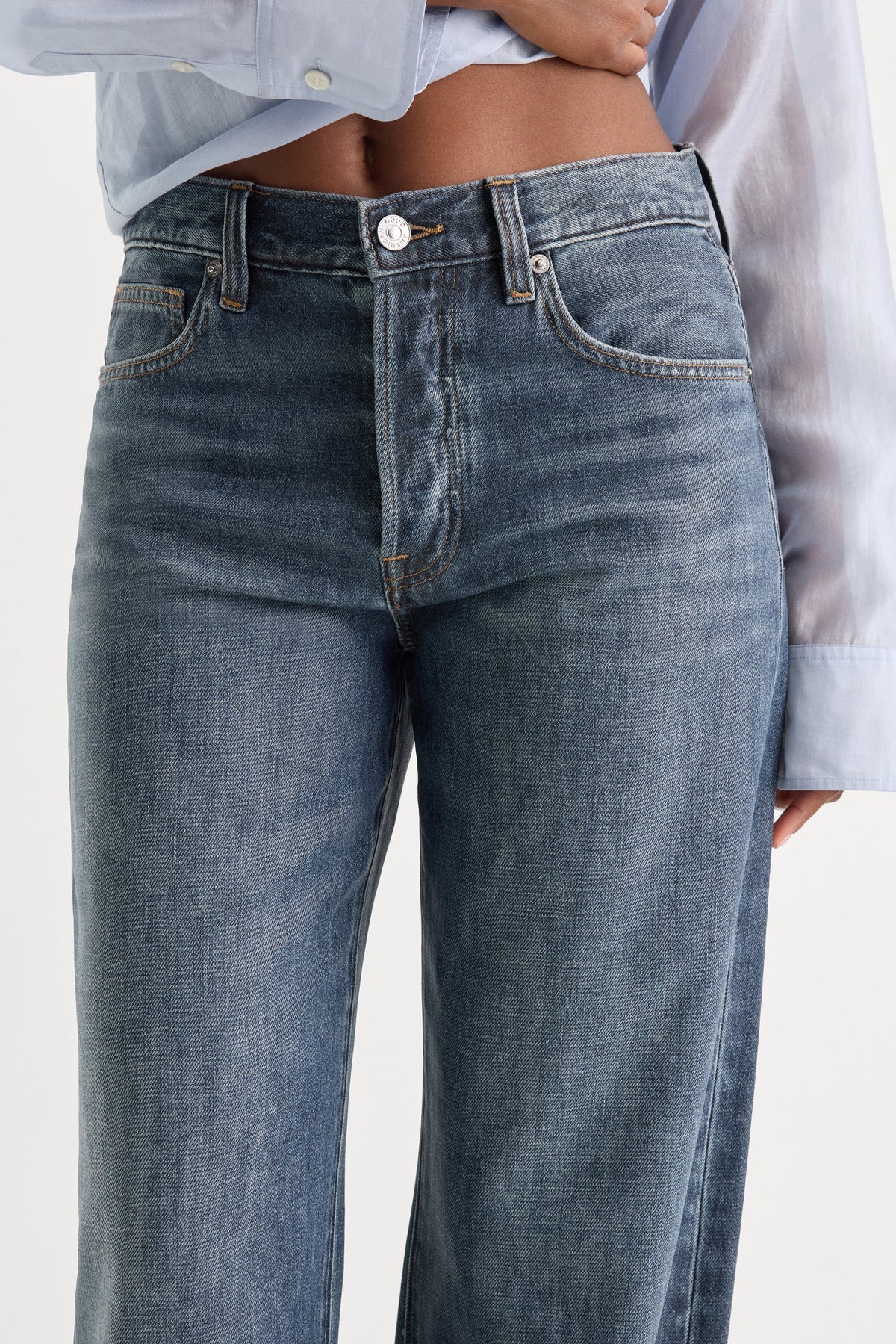 Coated Vintage Low-Slung Baggy Jeans in Laine