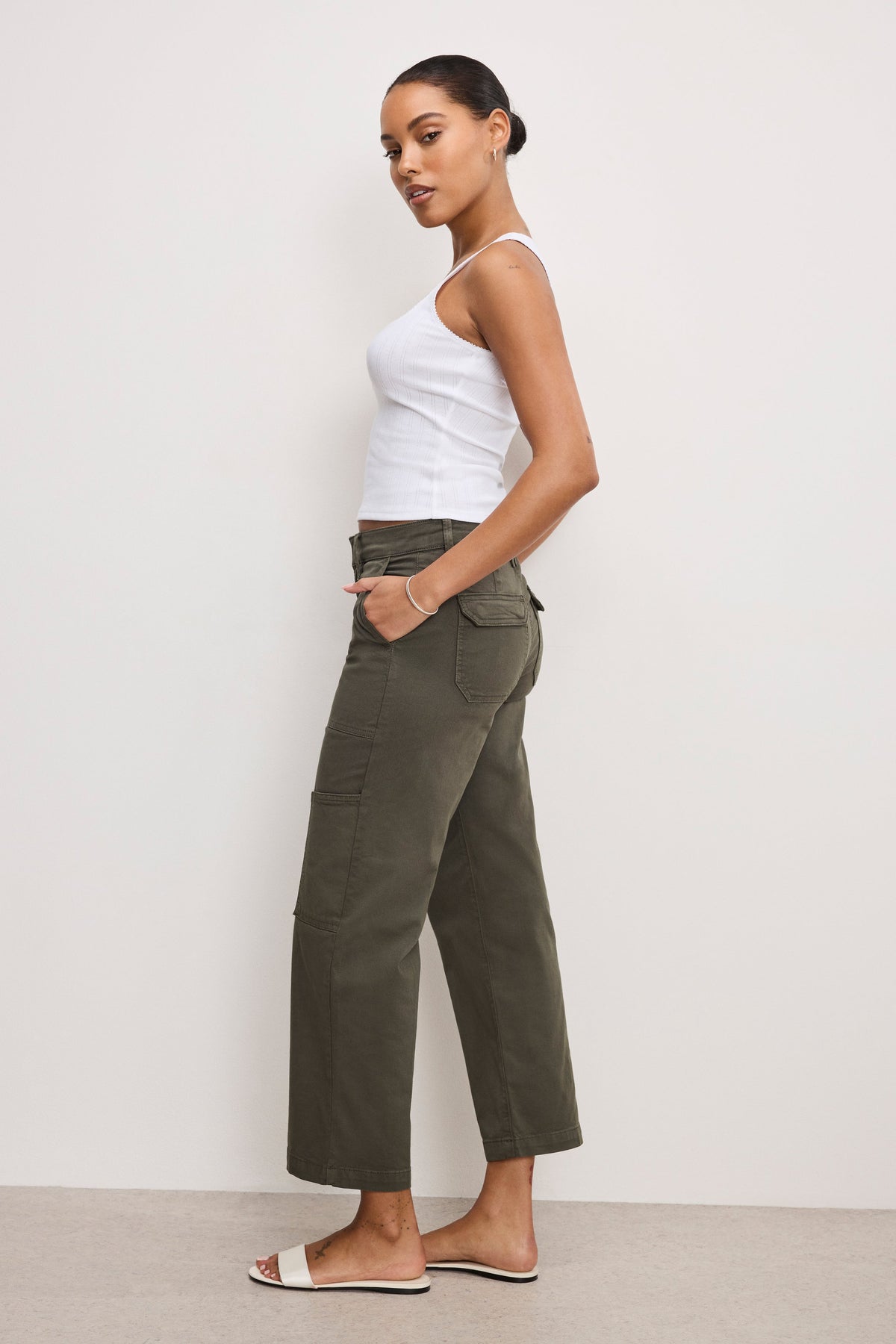 Cargo Cropped Twill Pants in Fatigue001