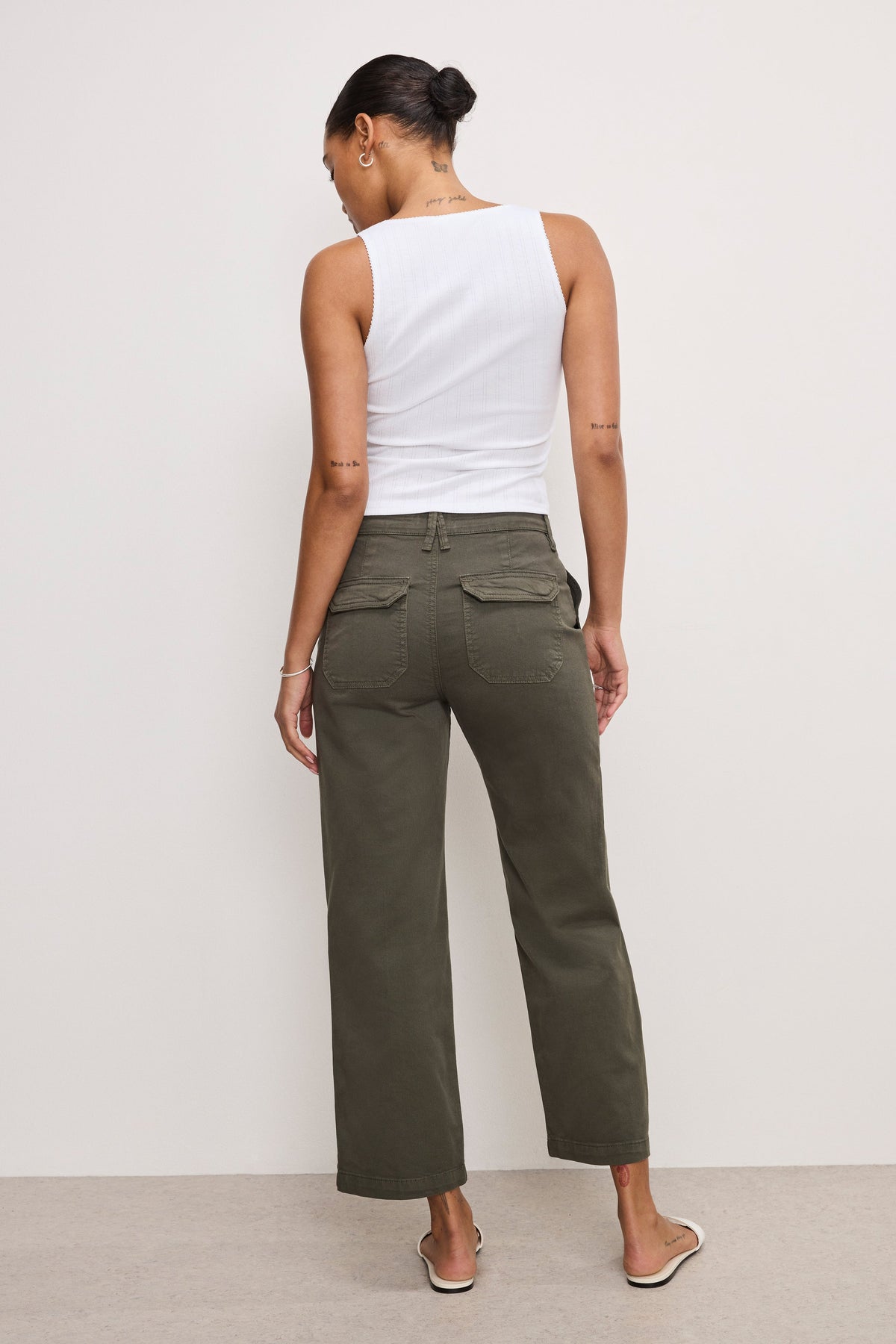 Cargo Cropped Twill Pants in Fatigue001
