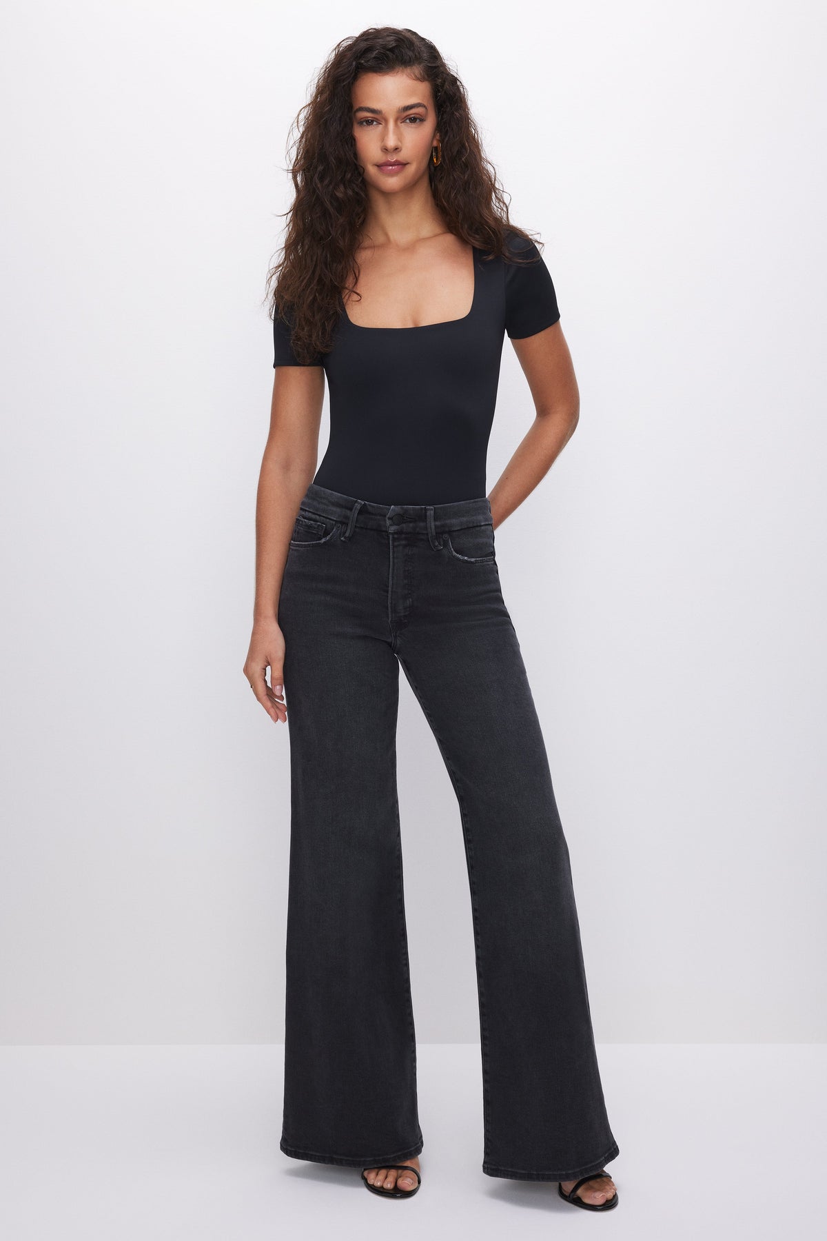 Sculpting Square Neck Bodysuit in Black001