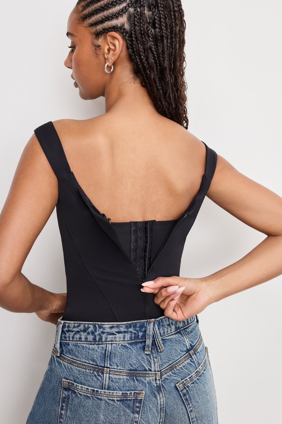 Sculpting Corset Bodysuit in Black001