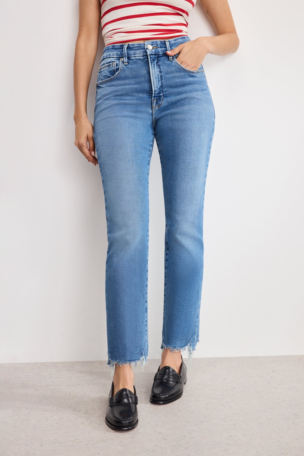 Soft Tech Good Legs Straight Jeans in Indigo514