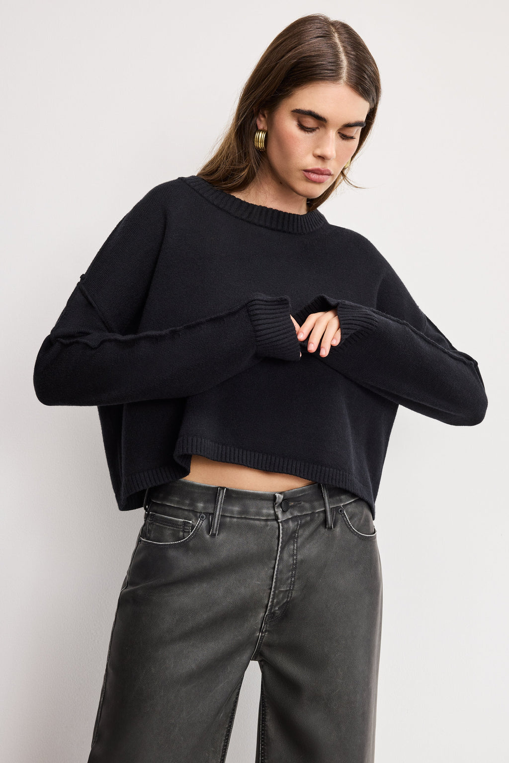 Cozy Knit Crew Neck in Black
