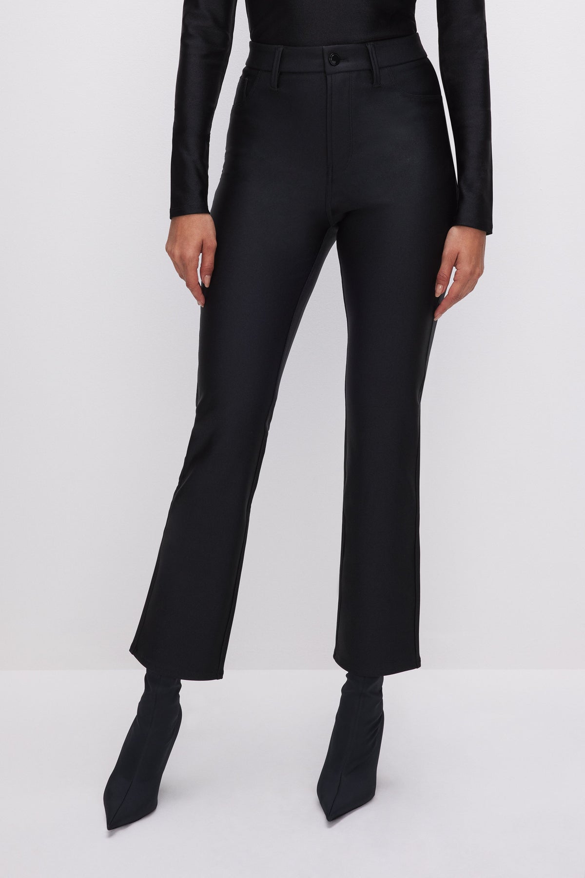 COMPRESSION SHINE STRAIGHT PANTS | BLACK001