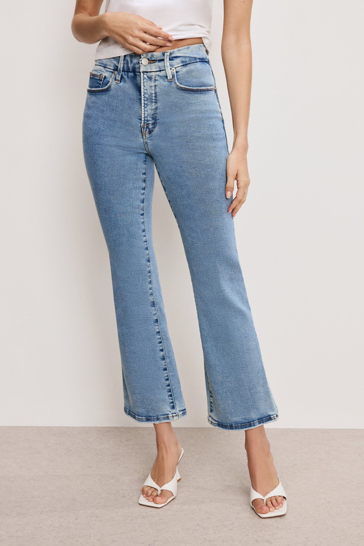 Good Legs Crop Mini Boot Jeans in Blue670